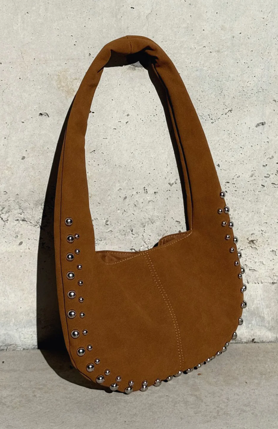 Annalise Shoulder Bag Chocolate Faux Suede - Image 4
