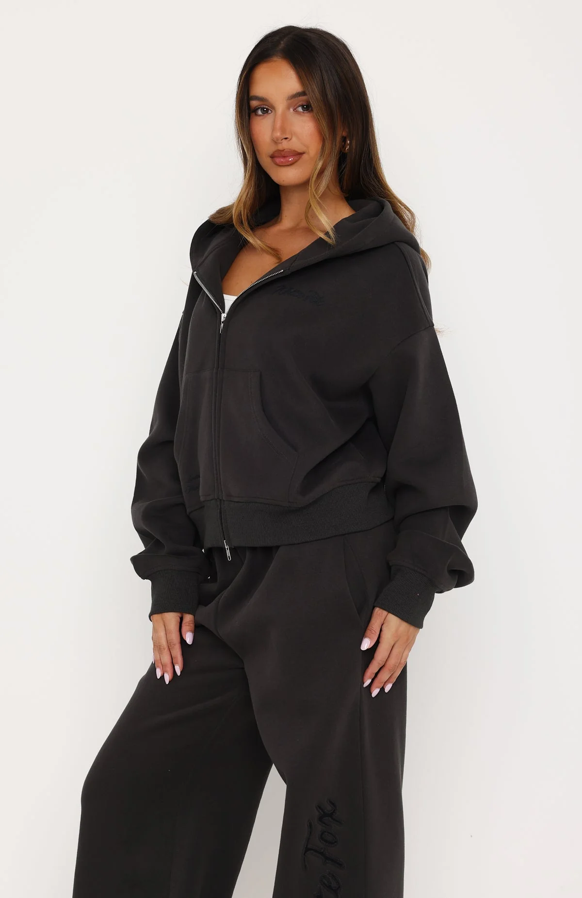 Studio 17 Willa Boxy Zip Front Hoodie Charcoal - Image 4